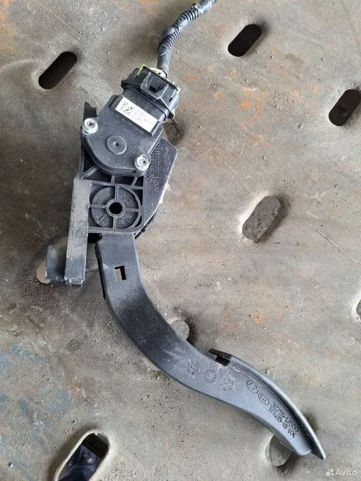 Педаль газа для Киа Рио-3 — Kia — Rio