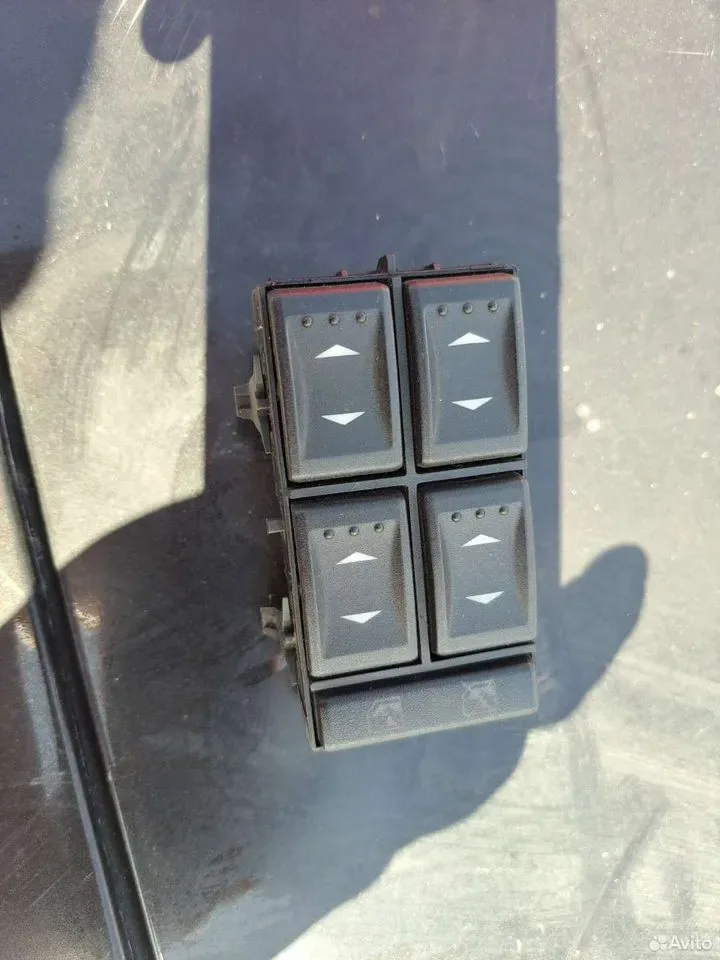 Блок управления стеклоподъемниками Форд Мондео-3 — Ford — Mondeo