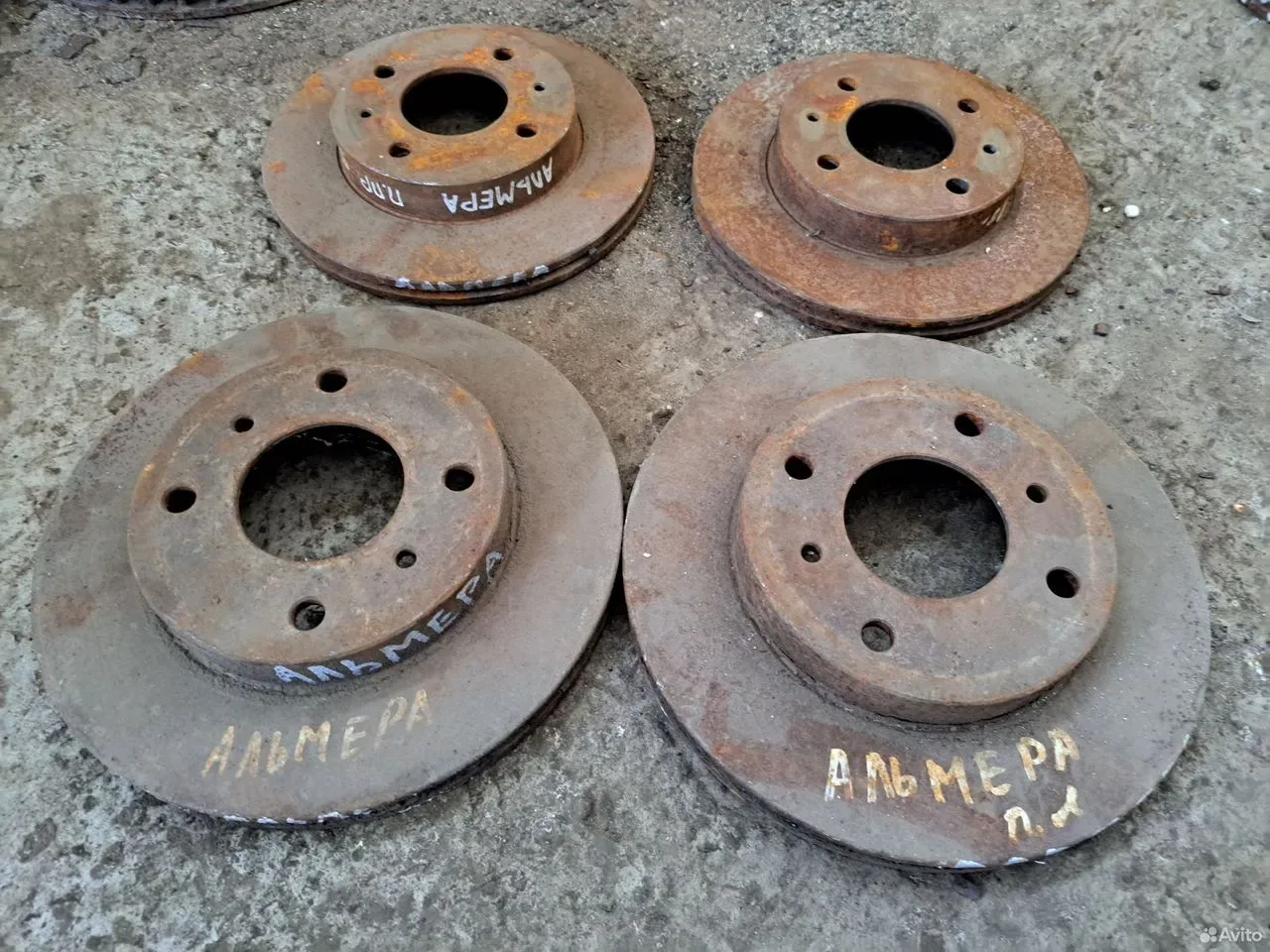 Передние тормозные диски для Ниссан Альмера — Nissan — Almera