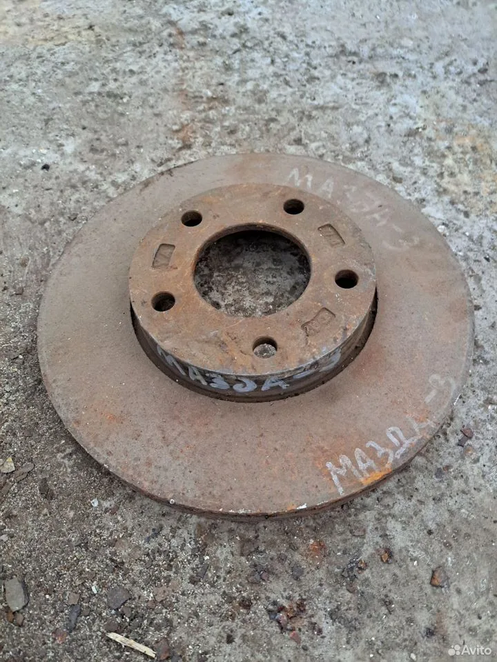 Передний тормозной диск для Мазда-3 — Mazda — 3