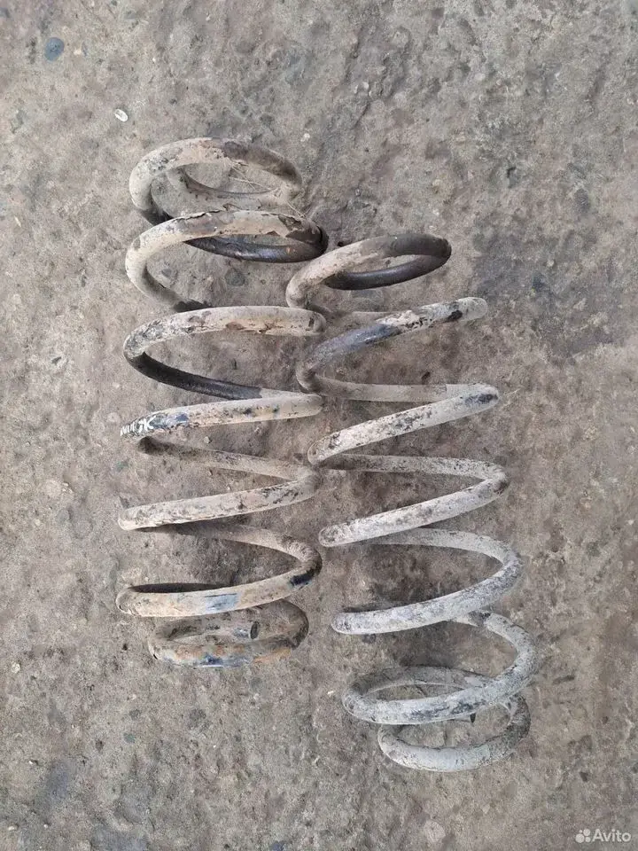 Задние пружины Geely MK 1014001719 — Geely — MK