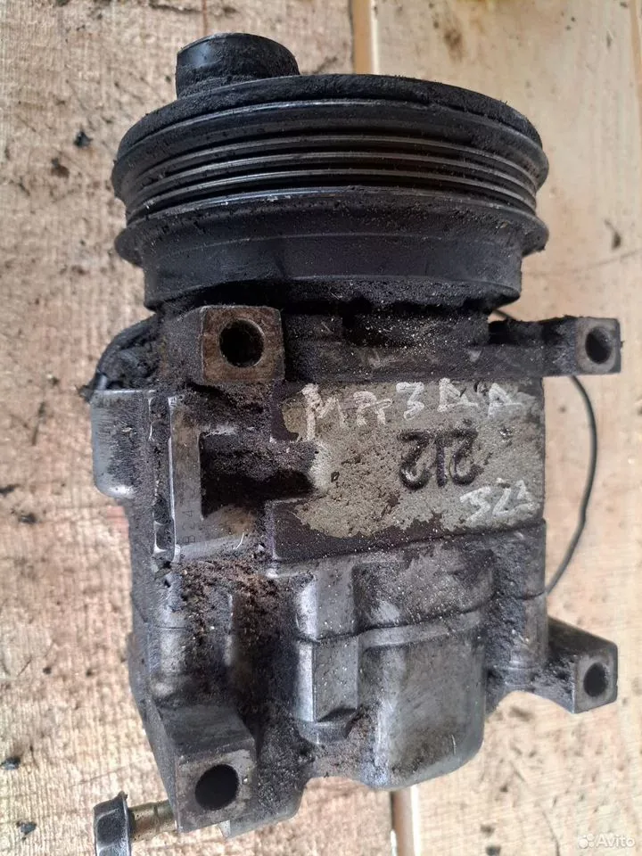Компрессор кондиционера для Мазда 323 — Mazda — 323