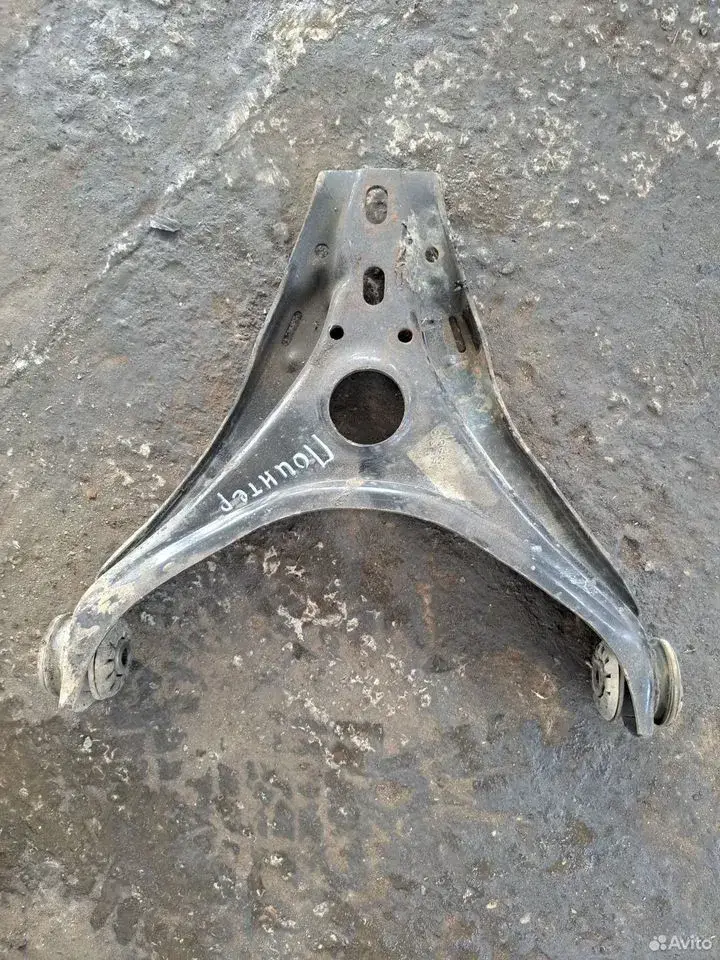Передний рычаг Volkswagen Pointer 377407151E — Volkswagen — Pointer
