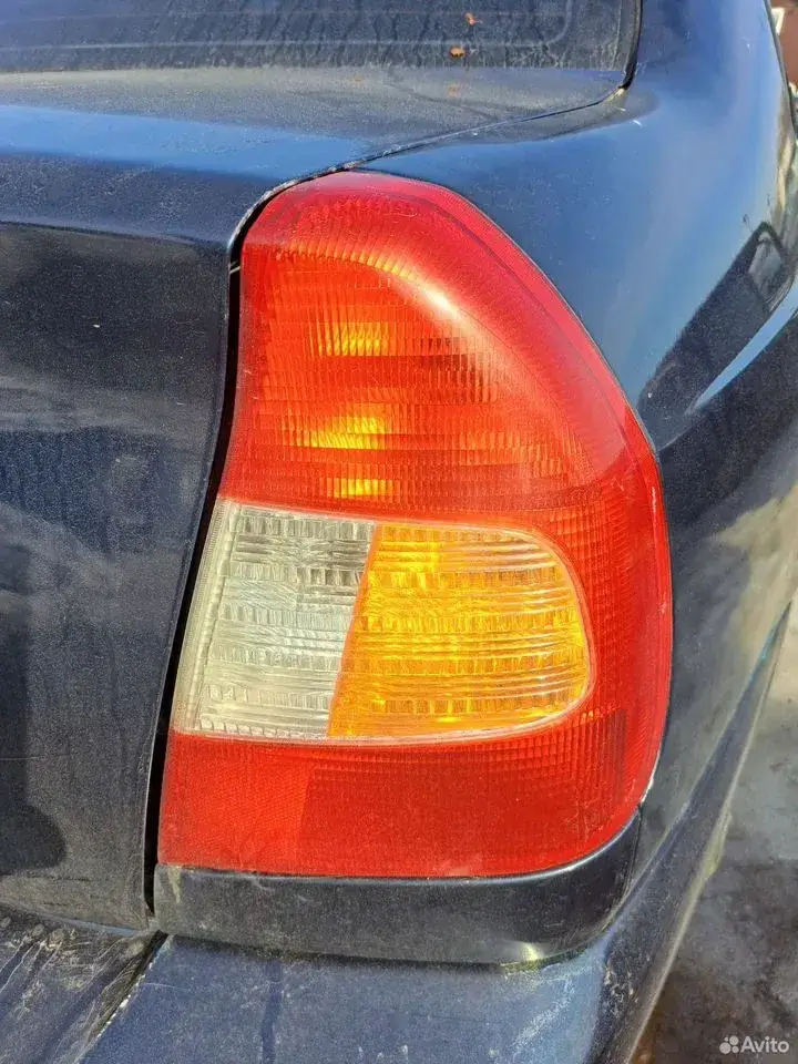Задний правый и левый фонарь для Хюндай Акцент — Hyundai — Accent
