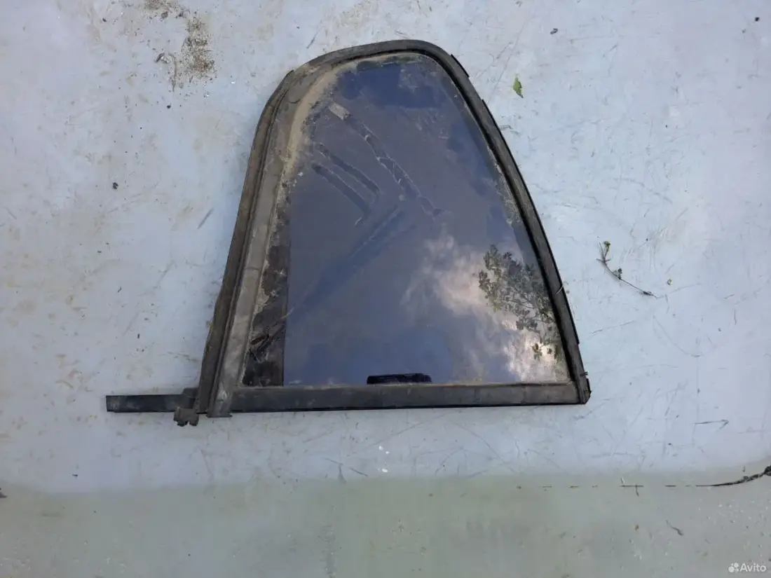 Форточка задней боковой двери Skoda Octavia A5 1Z5845298 — Skoda — Octavia