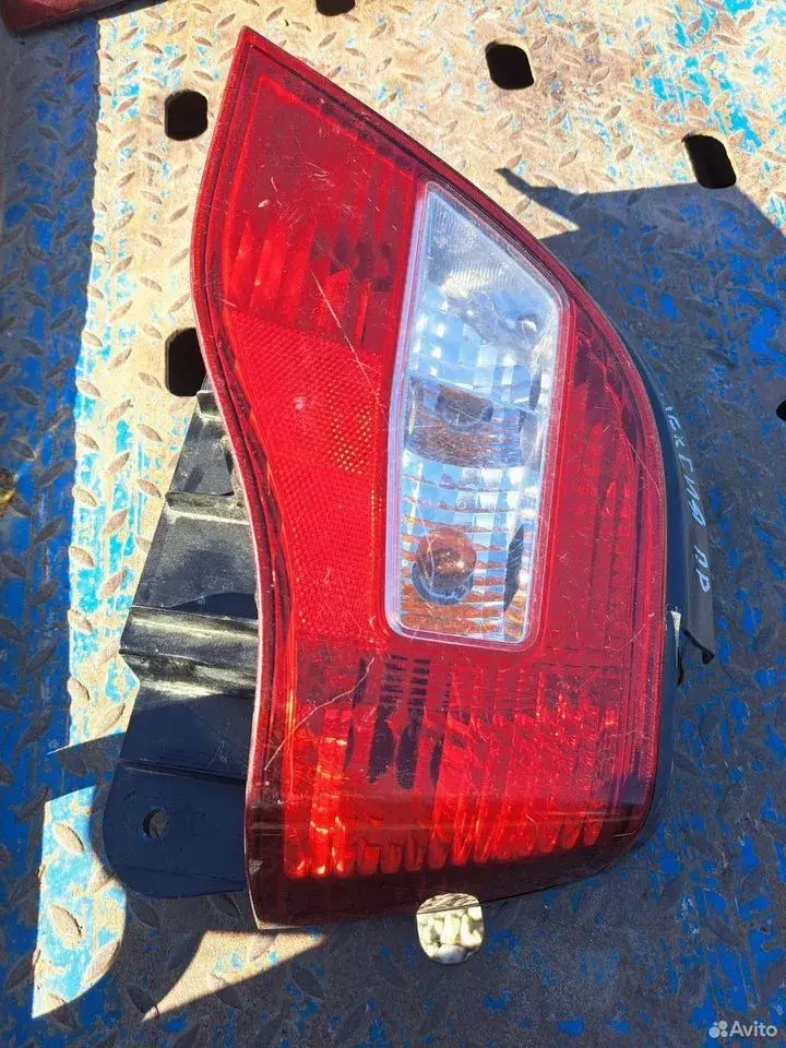 Задний правый фонарь для Дэу Несия 150 — Daewoo — Nexia
