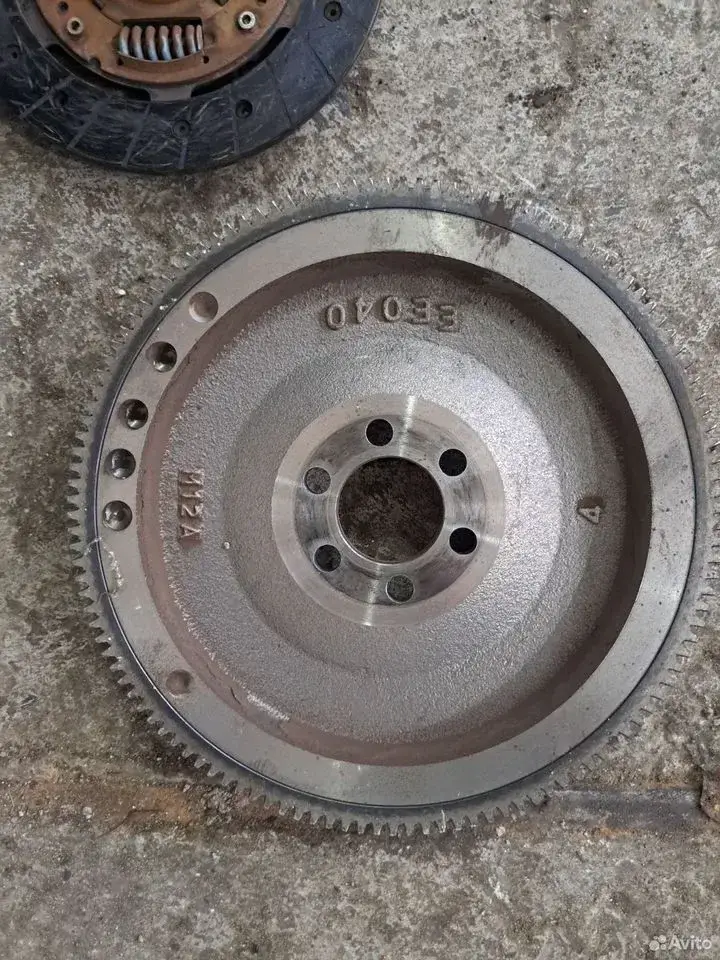 Маховик для Ниссан Тиида 1.6л — Nissan — Tiida