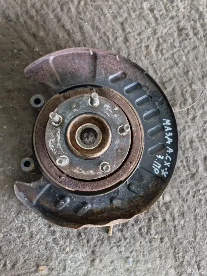 Задняя правая ступица Mazda CX-7 EG213304XC — Mazda — CX-7