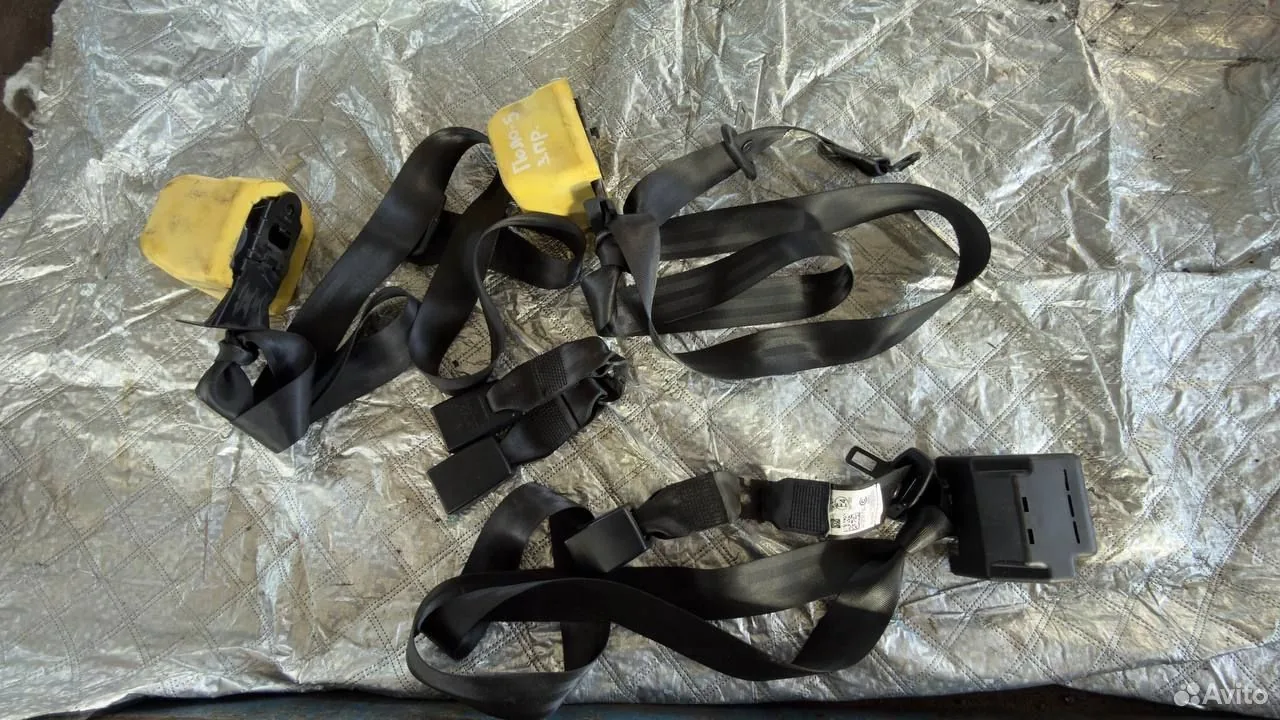 Комплект задних ремней Volkswagen Polo 5 6RU857805 — Volkswagen — Polo